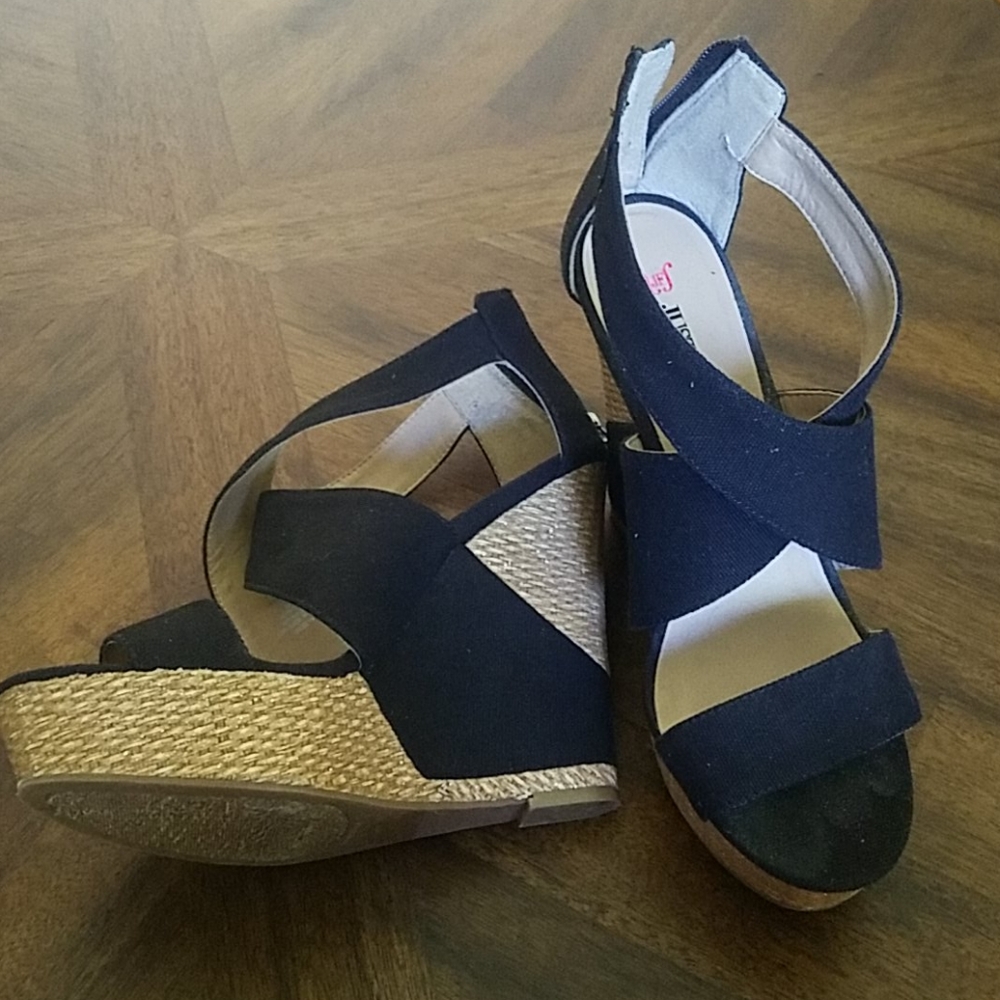 JustFab black wedges